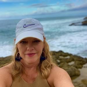 Meet your Posher, Cindy